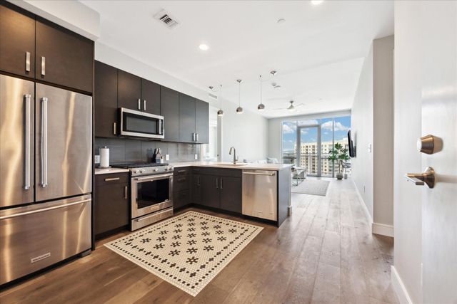 222 West Ave 1504, Austin, TX 78701