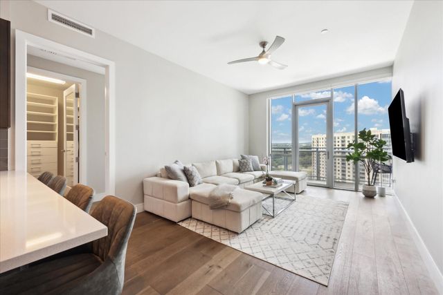 222 West Ave 1504, Austin, TX 78701