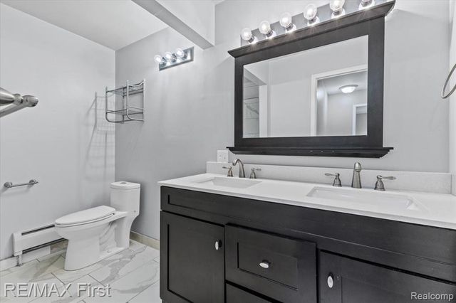 2405 Torquay Avenue 206, Royal Oak, MI 48073