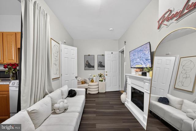 175-00 W BERKS ST, Philadelphia, PA 19122