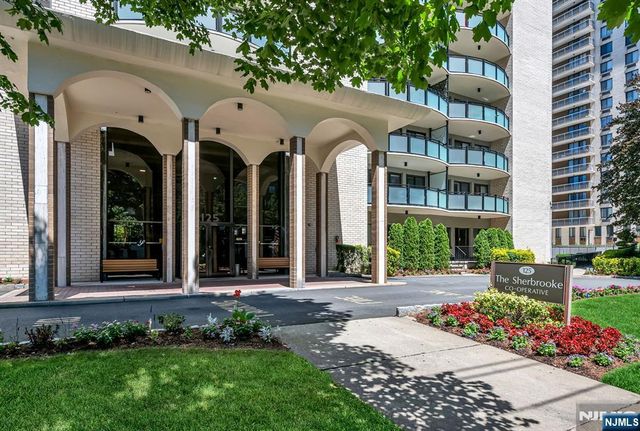 125 Prospect Avenue Penthouse C, Hackensack, NJ 07601