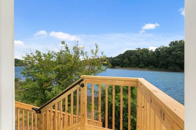 252 Elliott Street 2, Beverly, MA 01915