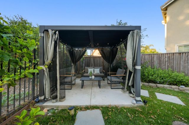 24228 Nora Circle, Hayward, CA 94545
