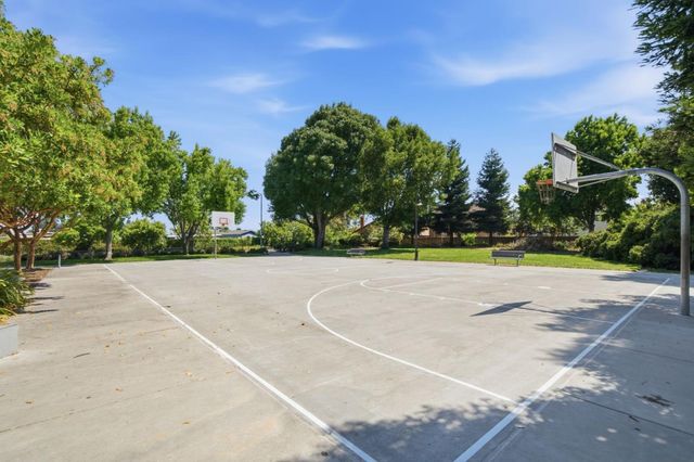 24228 Nora Circle, Hayward, CA 94545