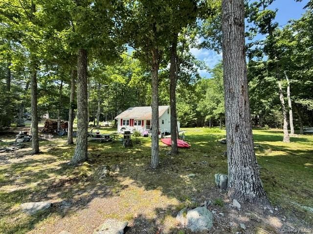 179 W Mohican Trail, Glen Spey, NY 12737