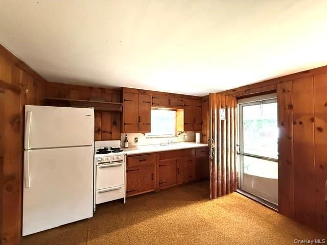 179 W Mohican Trail, Glen Spey, NY 12737