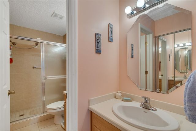 395 Grove Isle Circle 395, Vero Beach, FL 32962