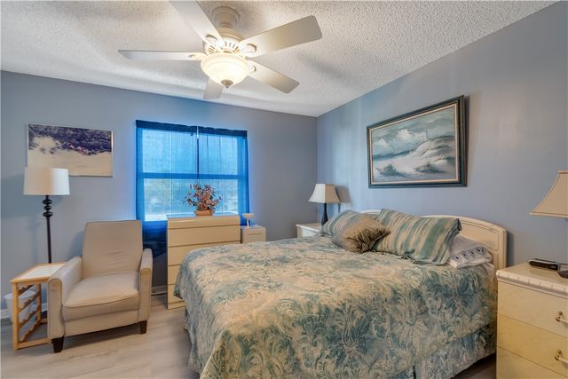 395 Grove Isle Circle 395, Vero Beach, FL 32962