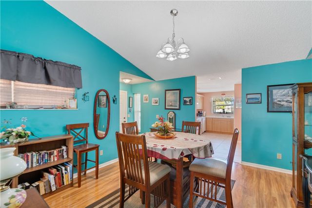 395 Grove Isle Circle 395, Vero Beach, FL 32962