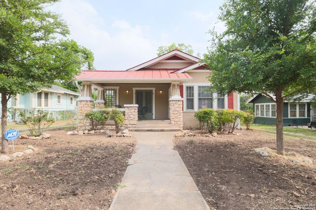 1026 Kayton, San Antonio, TX 78210