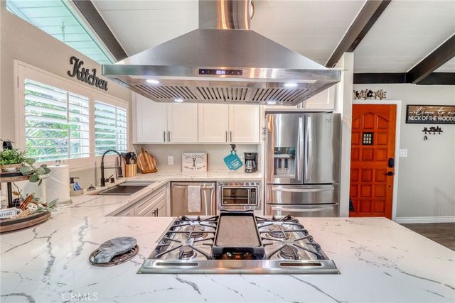 26669 State Highway 189, Twin Peaks, CA 92391