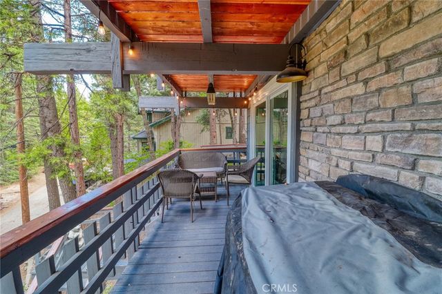 26669 State Highway 189, Twin Peaks, CA 92391