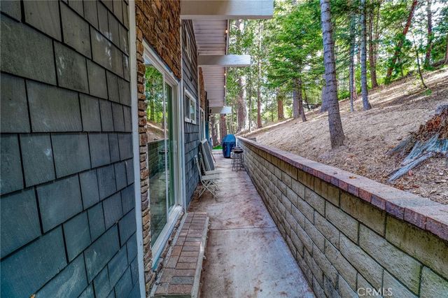 26669 State Highway 189, Twin Peaks, CA 92391