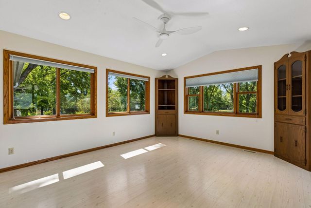 8887 Reitz Lake Road, Waconia, MN 55387