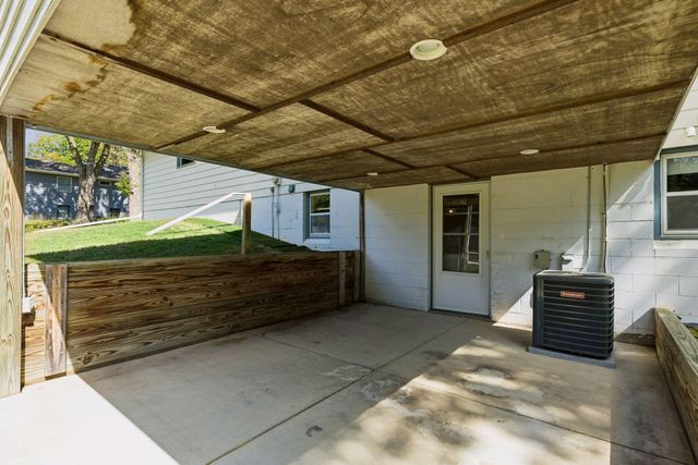 8887 Reitz Lake Road, Waconia, MN 55387