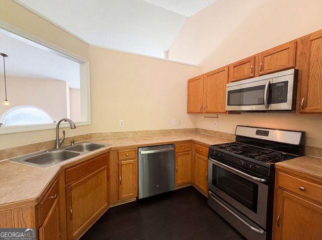 461 Darter Drive NW, Kennesaw, GA 30144