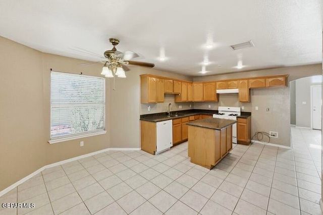 2108 SETTING SUN Drive, El Paso, TX 79938