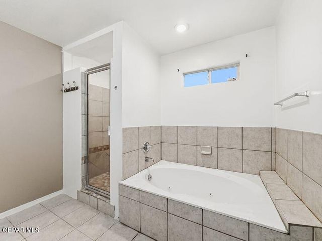 2108 SETTING SUN Drive, El Paso, TX 79938