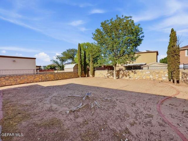 2108 SETTING SUN Drive, El Paso, TX 79938
