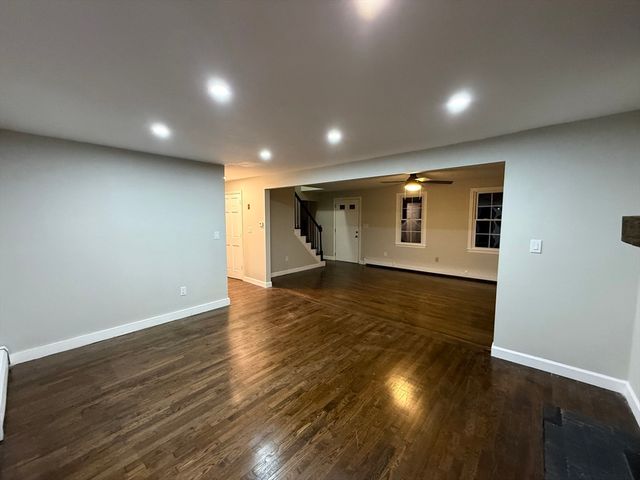 19 Valerie Dr, Plainville, MA 02762