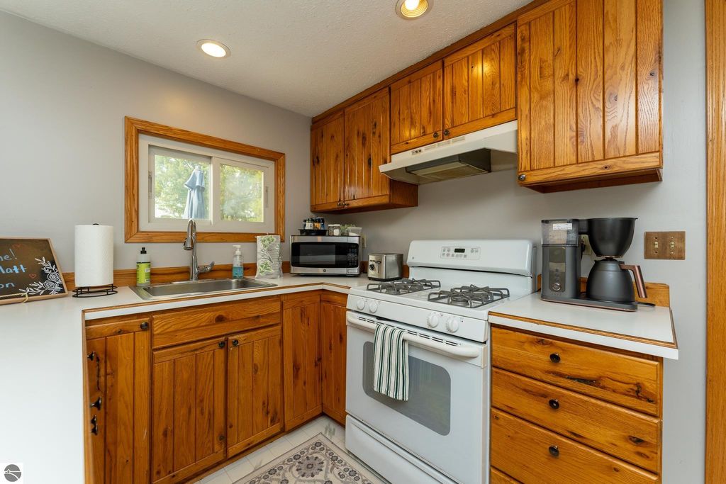 Image 30 of property listing at 1791 Midway Drive, Weidman, MI 48893