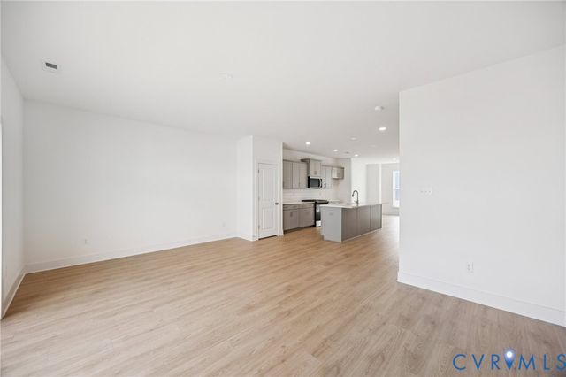 15381 Sunray Aly, Midlothian, VA 23112