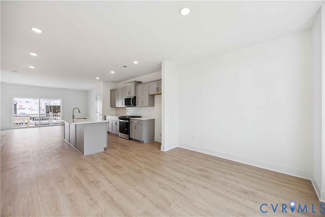 15381 Sunray Aly, Midlothian, VA 23112