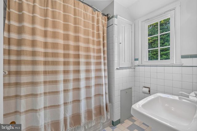 1511 SPRING LN, Wilmington, DE 19809