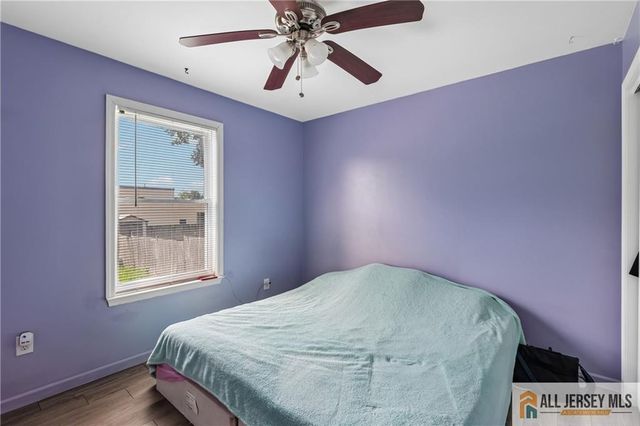 328 Runyon Avenue, Middlesex, NJ 08846