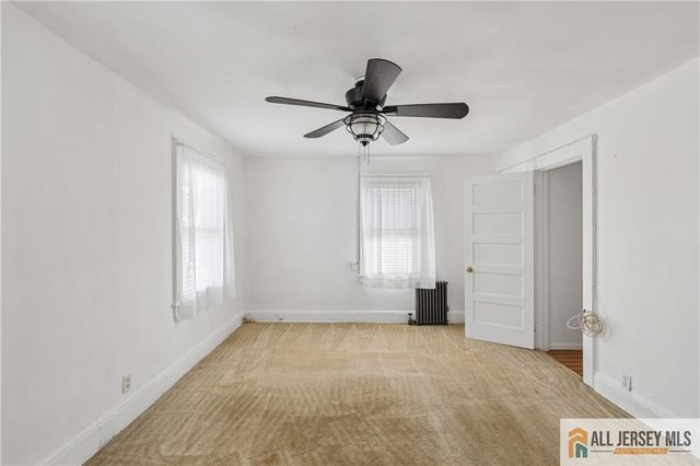 328 Runyon Avenue, Middlesex, NJ 08846