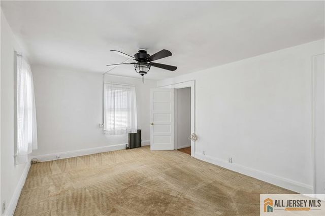 328 Runyon Avenue, Middlesex, NJ 08846