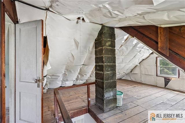 328 Runyon Avenue, Middlesex, NJ 08846