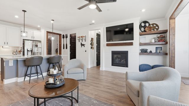 5064 Ozment Dr, Nolensville, TN 37135