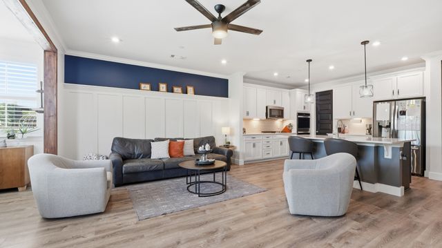 5064 Ozment Dr, Nolensville, TN 37135