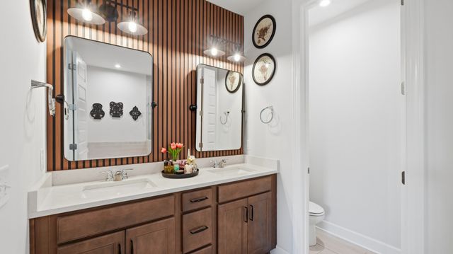 5064 Ozment Dr, Nolensville, TN 37135
