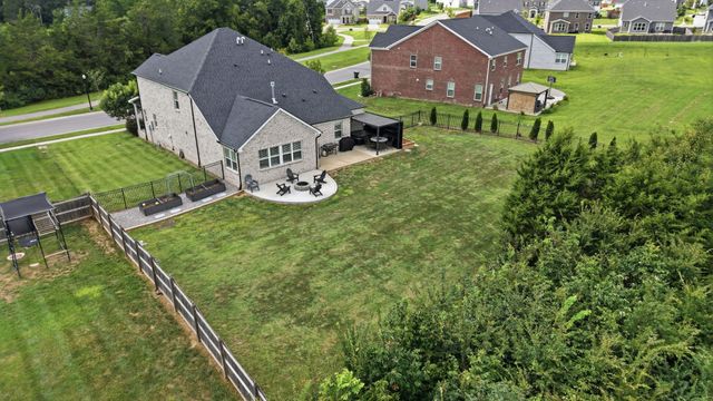 5064 Ozment Dr, Nolensville, TN 37135