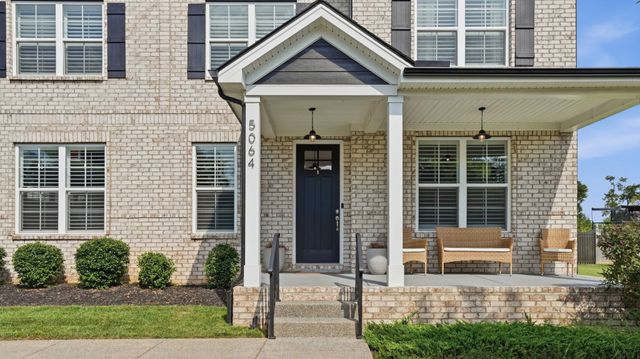 5064 Ozment Dr, Nolensville, TN 37135
