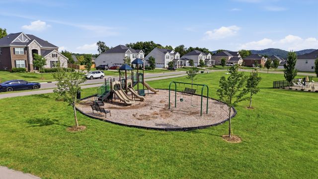 5064 Ozment Dr, Nolensville, TN 37135