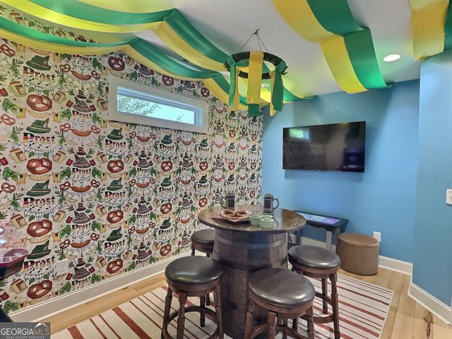 72 Spielen Weg, Helen, GA 30545