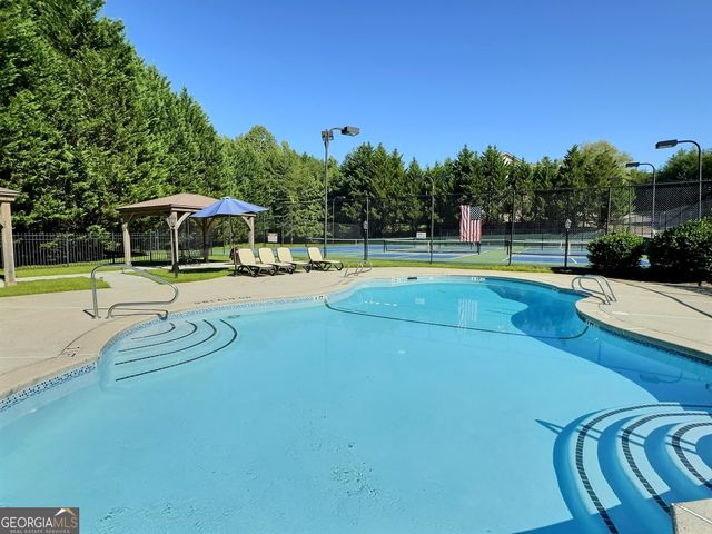 72 Spielen Weg, Helen, GA 30545