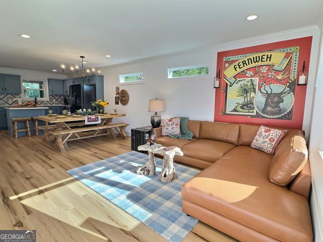 72 Spielen Weg, Helen, GA 30545