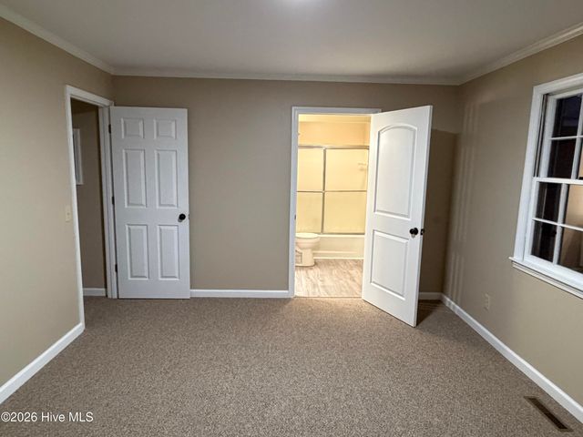 2912 Hodges Road, Kinston, NC 28504