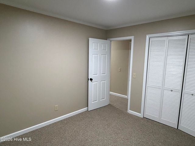 2912 Hodges Road, Kinston, NC 28504