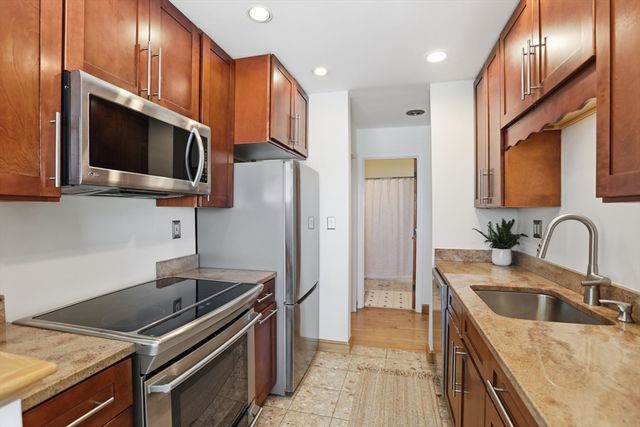 117 Water Street 24, Beverly, MA 01915