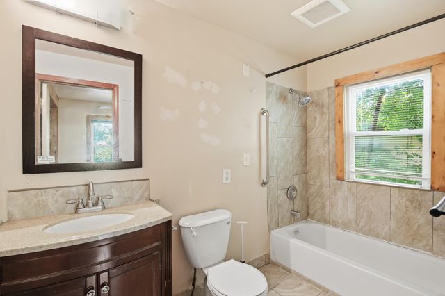 5311 Knox Avenue N, Brooklyn Center, MN 55430