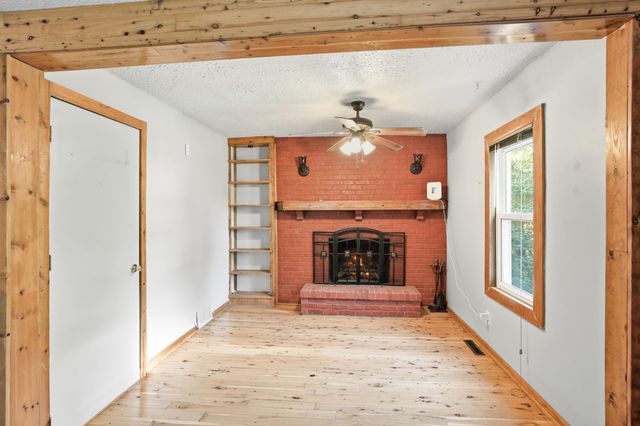 5311 Knox Avenue N, Brooklyn Center, MN 55430