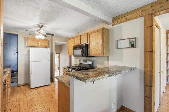 5311 Knox Avenue N, Brooklyn Center, MN 55430