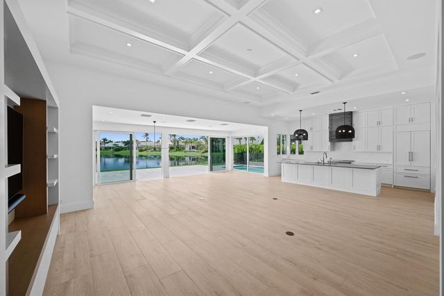 204 Birkdale Lane, Jupiter, FL 33458