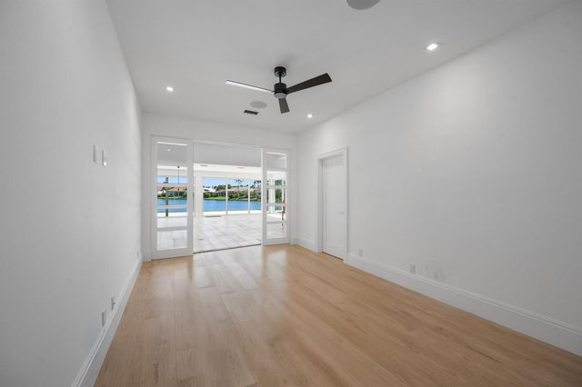 204 Birkdale Lane, Jupiter, FL 33458