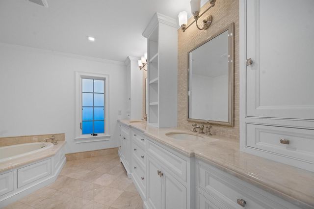 204 Birkdale Lane, Jupiter, FL 33458